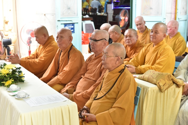 TP. HCM: Chùa Thiên Tôn đón nhận huân chương lao động hạng ba