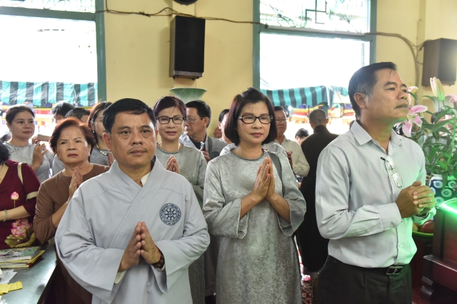 TP. HCM: Chùa Thiên Tôn đón nhận huân chương lao động hạng ba