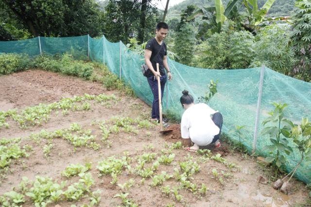 Lào Cai : CLB Thiện Nguyện Duyên Từ Tâm cùng CLB Thanh Thiếu Niên Phật Tử Chùa Sủi tổ chức chuyến đi thiện nguyện tại huyện Văn Bàn tỉnh Lào Cai