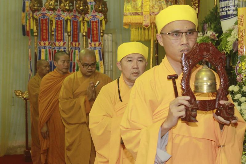 Đồng Tháp: Các đoàn phúng viếng lễ tang cố Đại lão Hòa thượng Thích Thiện Huệ