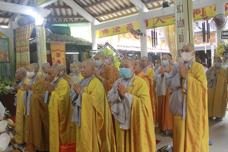Đồng Tháp: Các đoàn viếng lễ tang cố Đại lão HT. Thích Thiện Huệ ngày thứ hai