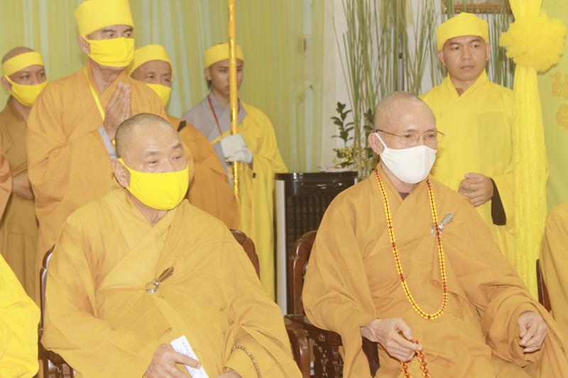 Đồng Tháp: Lễ truy niệm và phụng tống kim quan cố Trưởng lão HT. Thích Thiện Huệ nhập bảo tháp