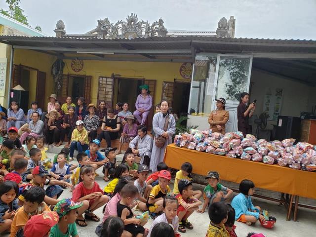 Trung thu đến với trẻ em nghèo