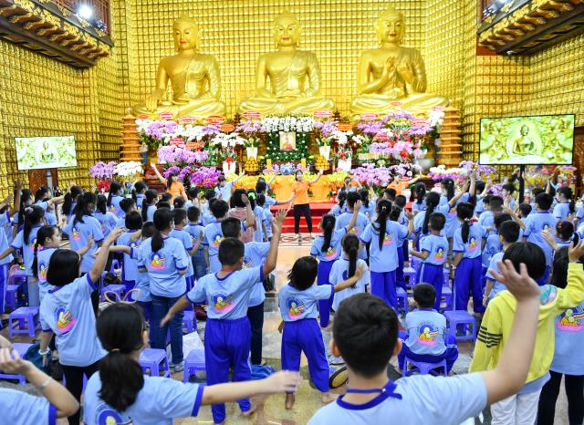 Cứ chiều thứ bảy, lại gặp nhau nhé!
