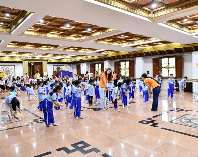 Cứ chiều thứ bảy, lại gặp nhau nhé!