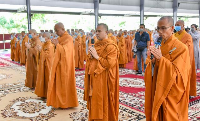 TP. HCM: LỄ TỰ TỨ TẠI TRƯỜNG HẠ HỌC VIỆN PHẬT GIÁO VIỆT NAM