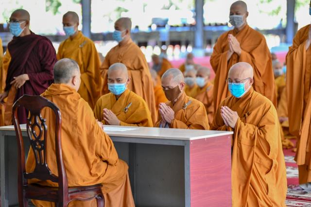 TP. HCM: LỄ TỰ TỨ TẠI TRƯỜNG HẠ HỌC VIỆN PHẬT GIÁO VIỆT NAM