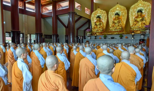 TP. HCM: LỄ TỰ TỨ TẠI TRƯỜNG HẠ HỌC VIỆN PHẬT GIÁO VIỆT NAM