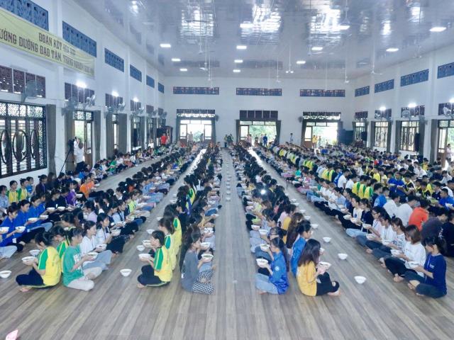 Vĩnh Phúc: Khóa Tu Sinh Viên - Sống Không Hối Tiếc Kỳ 8