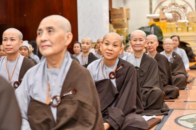 ĐĐ. Thích Quảng Tịnh giảng về oai nghi của người xuất gia