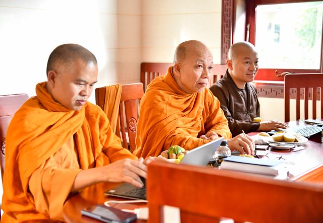 Chùa Thanh Tâm: Trung tâm Nghiên cứu Nữ giới PGVN họp về quy cách phiên dịch và biên tập TTTĐPGVN