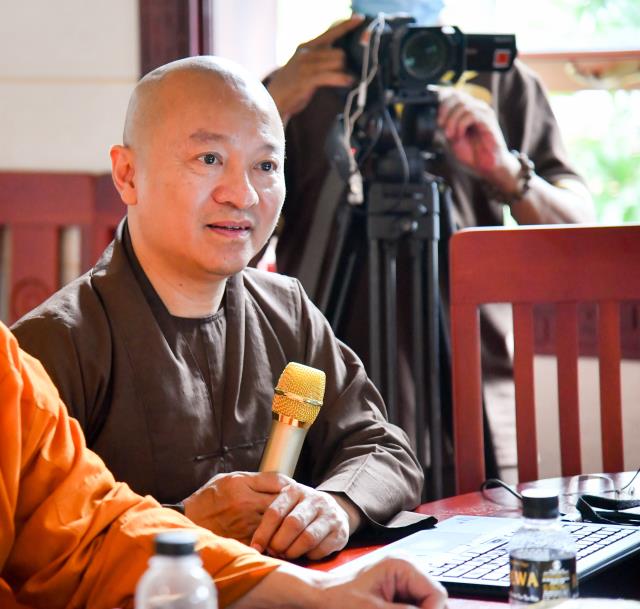 Chùa Thanh Tâm: Trung tâm Nghiên cứu Nữ giới PGVN họp về quy cách phiên dịch và biên tập TTTĐPGVN