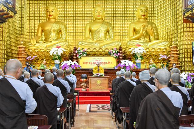 Hãy quay về &quot;tâm chói sáng&quot; - TT. Thích Đồng Thành