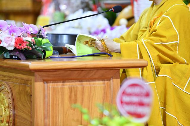 Pháp thoại ngày thứ 4: &quot;Bảy thiện pháp&quot; - TT. Thích Nhật Từ