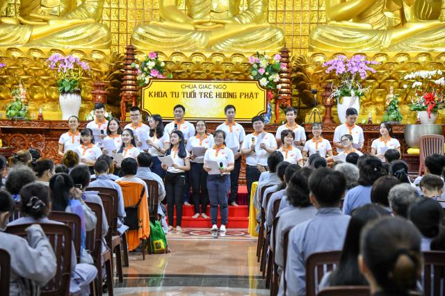 Khóa tu Tuổi trẻ: Việc xóa nghèo qua lăng kính của người trẻ