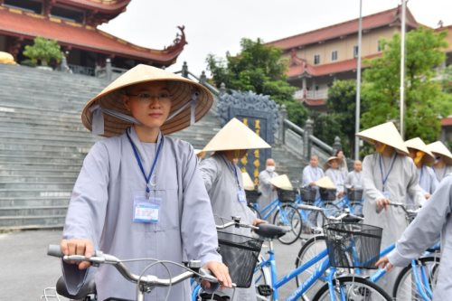 Tổng Kết Chương Trình Cúng Dường Xe Đạp Cho Học Viện Phật Giáo Việt Nam, Tp.HCM  (Cơ Sở 2)  (C261)