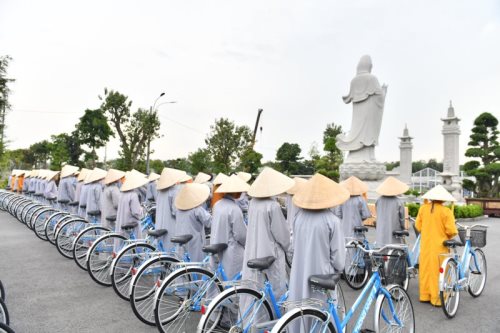 Tổng Kết Chương Trình Cúng Dường Xe Đạp Cho Học Viện Phật Giáo Việt Nam, Tp.HCM  (Cơ Sở 2)  (C261)