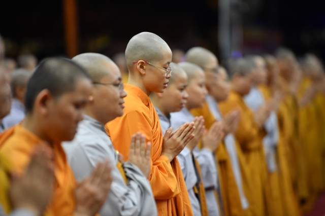 HVPGVN tại TP. HCM: Đêm thắp nến tri ân Thầy Cô và cầu nguyện thế giới an bình