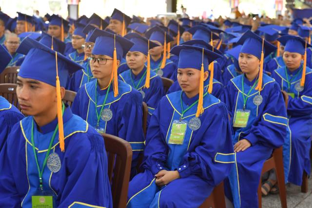Trang nghiêm Lễ Tốt nghiệp và Tổng khai giảng tại HVPGVN tại TP. HCM