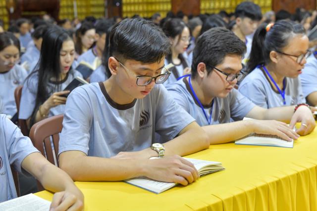 TP. HCM: Tiếp thêm sức mạnh qua khóa tu tuổi trẻ