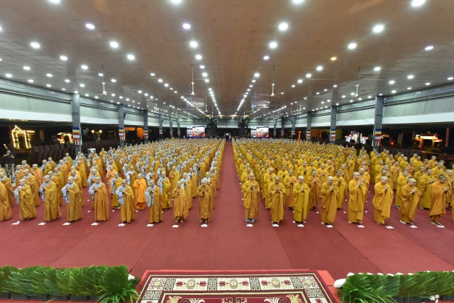 HVPGVN tại TP. HCM: Đêm thắp nến tri ân Thầy Cô và cầu nguyện thế giới an bình
