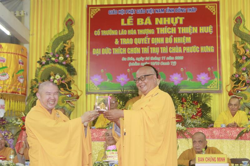 Đồng Tháp: Lễ công bố quyết định bổ nhiệm Trụ trì chùa Phước Hưng