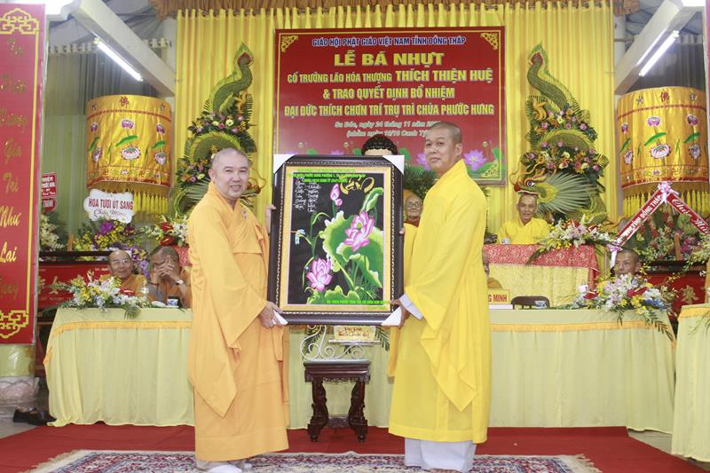 Đồng Tháp: Lễ công bố quyết định bổ nhiệm Trụ trì chùa Phước Hưng
