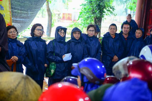 HVPGVN tại TP. HCM tặng 1000 phần quà cho bà con tại Hà Tĩnh