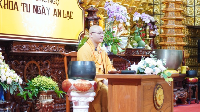 Tuổi Trẻ Hướng Phật:  Nuôi Dưỡng và Phát Triển Hạt Giống Trí Tuệ