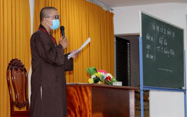 TP Hồ Chí Minh: Tăng Ni sinh Trung cấp khóa XI - XII Thi học kì I - II, năm IV