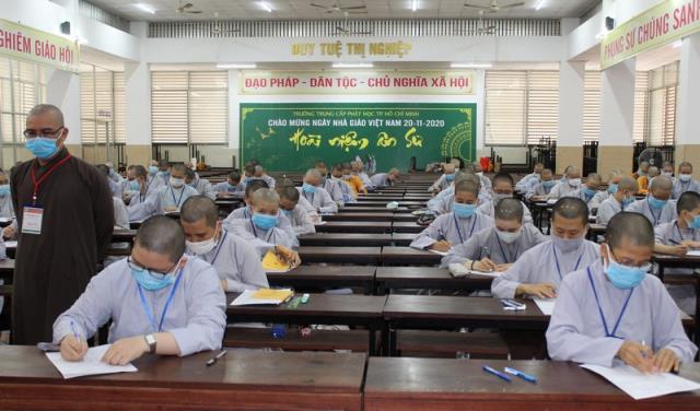 TP Hồ Chí Minh: Tăng Ni sinh Trung cấp khóa XI - XII Thi học kì I - II, năm IV