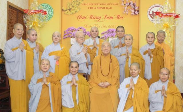TP Hồ Chí Minh: Phân ban Ni giới Trung Ương chúc Tết Tân Sửu 2021