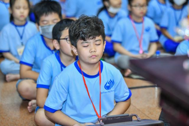 Khóa tu Búp sen từ bi: Ngày em trở lại chùa