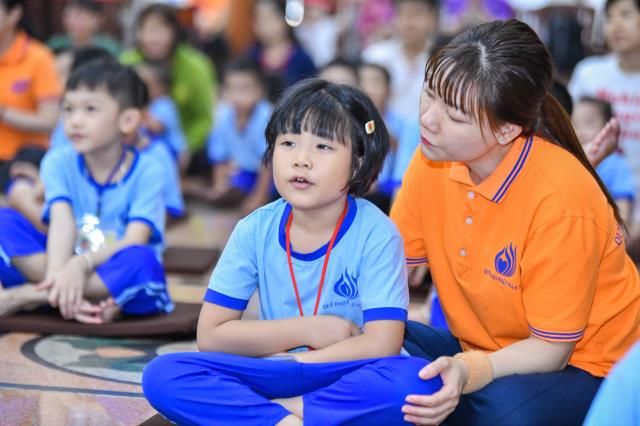 Khóa tu Búp sen từ bi: Ngày em trở lại chùa
