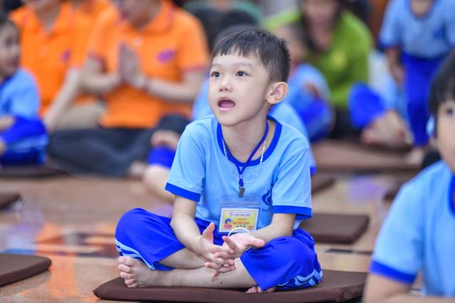 Khóa tu Búp sen từ bi: Ngày em trở lại chùa