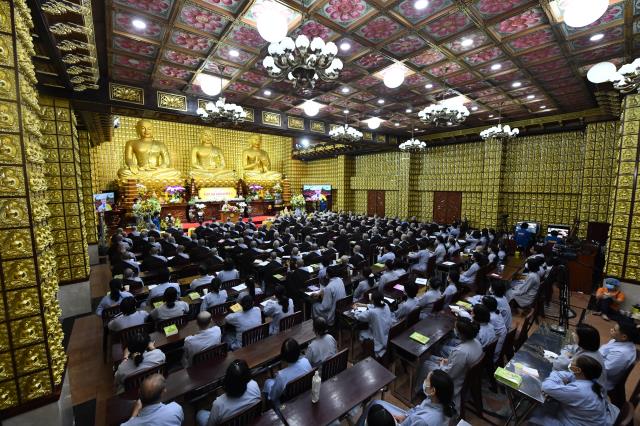 “Ta tìm lại ta” - Bài thuyết giảng của NS. Hương Nhũ