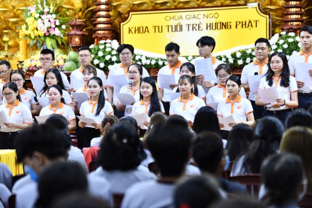 Khóa tu Tuổi trẻ: Đánh thức tiềm năng bên trong mỗi người