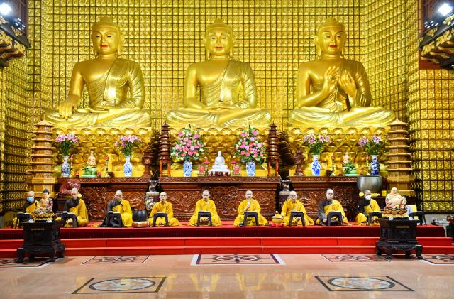 Khóa tu Ngày An Lạc online: Thờ cha kính mẹ chưa phải là chân tu