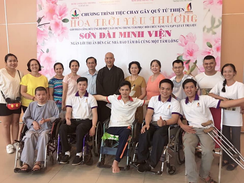 Đại đức Thích Đức Minh – “Đồng hành cùng bệnh nhân nghèo”