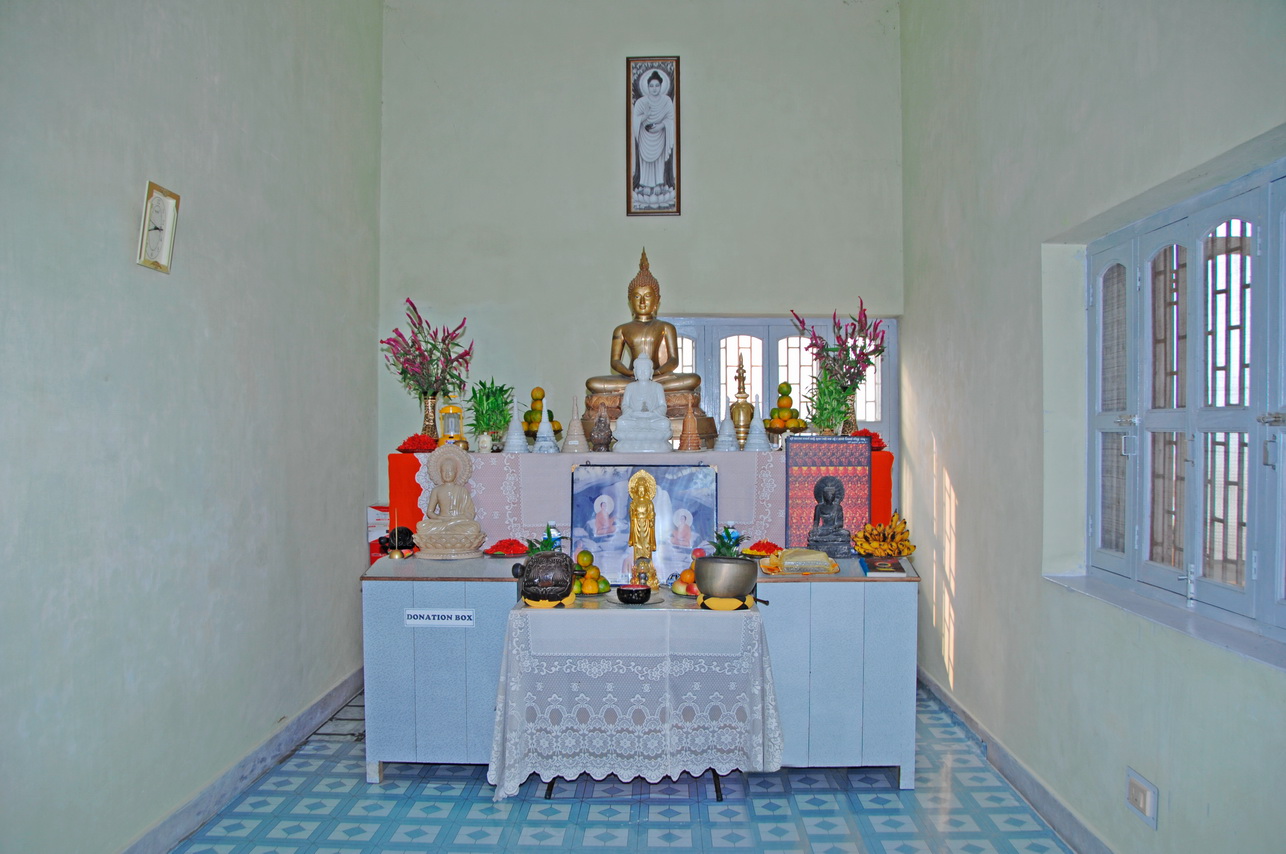 Tự Viện Ni Giới người Việt tại Hải ngoại.