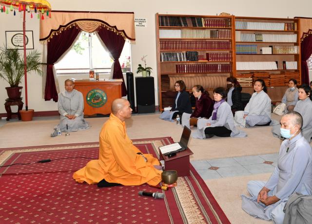 Trang nghiêm Đại lễ Phật Đản 2645 tại chùa Phổ Từ, Hayward, California, Hoa Kỳ