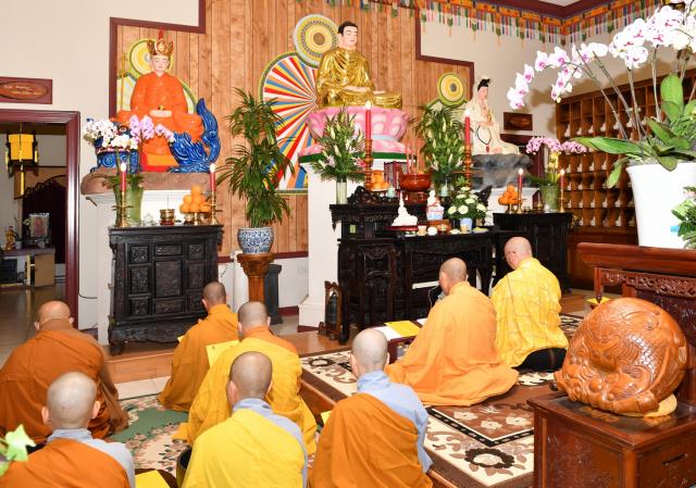 Trang nghiêm Đại lễ Phật Đản 2645 tại chùa Phổ Từ, Hayward, California, Hoa Kỳ