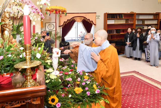 Trang nghiêm Đại lễ Phật Đản 2645 tại chùa Phổ Từ, Hayward, California, Hoa Kỳ