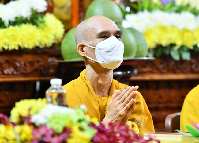 Chùa Giác Ngộ cầu siêu cho tất cả người chết vì COVID-19 trong Đại lễ Vu-lan 2021