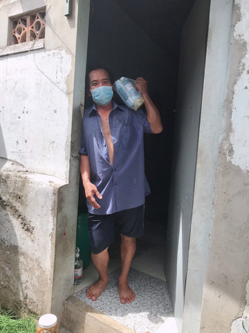 Thân khỏe thì tâm mới an: tặng thêm gần 200 bộ thuốc cho F0 tại nhà