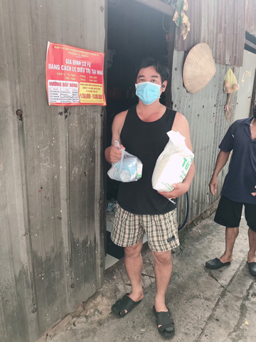 Thân khỏe thì tâm mới an: tặng thêm gần 200 bộ thuốc cho F0 tại nhà
