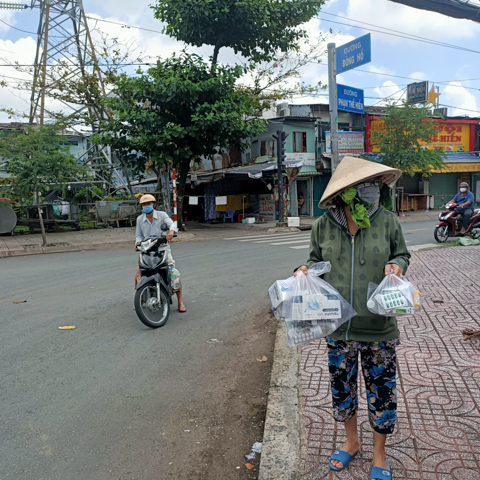 Điều bình thường lại hóa phi thường: Chùa Giác Ngộ hỗ trợ thuốc cho gần 1600 F0 đang điều trị tại nhà