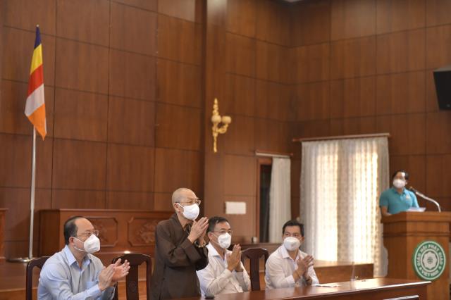 Thêm 50 tình nguyện viên Phật giáo tham dự lễ xuất hành hỗ trợ chống dịch tại Bệnh viện Hồi sức Covid-19