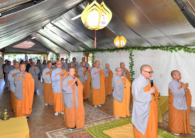 Trang Nghiêm Khóa Tu “Kiết Thu Tịnh Trụ” Năm 2021 Tại Tu Viện Huyền Không, San Jose, Hoa Kỳ
