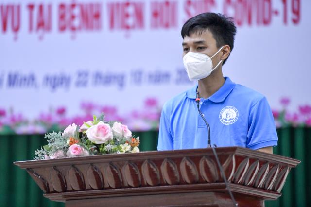 Đón tình nguyện viên Phật giáo trở về sau khi hoàn thành nhiệm vụ hỗ trợ tuyến đầu chống dịch